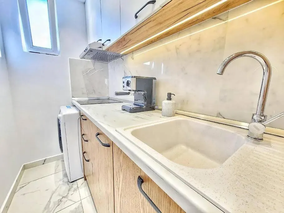 23° Bs Pazari City Center Comfort Tirana